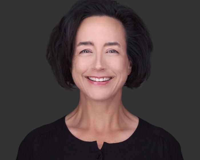 Laura Verdun headshot