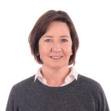 Cynthia Core Headshot picture